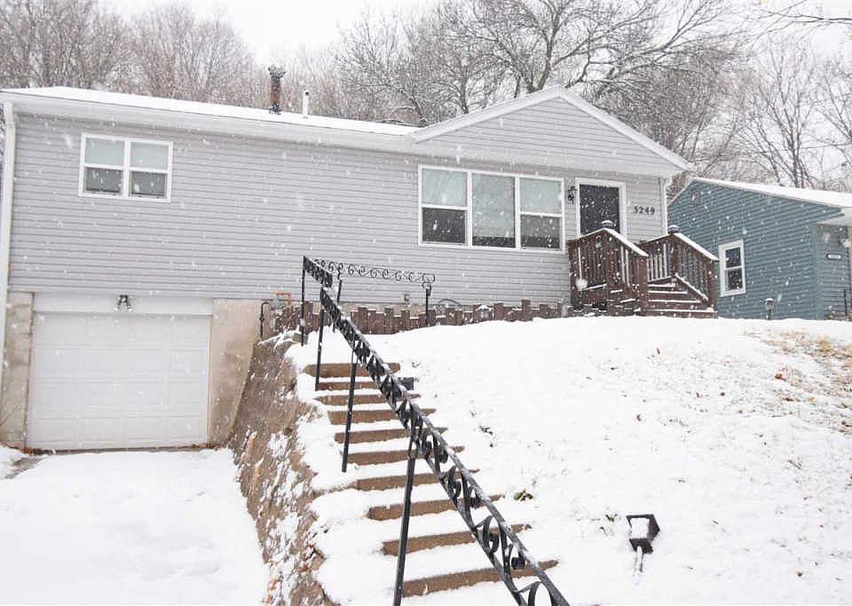 1st image of 3249 Court St