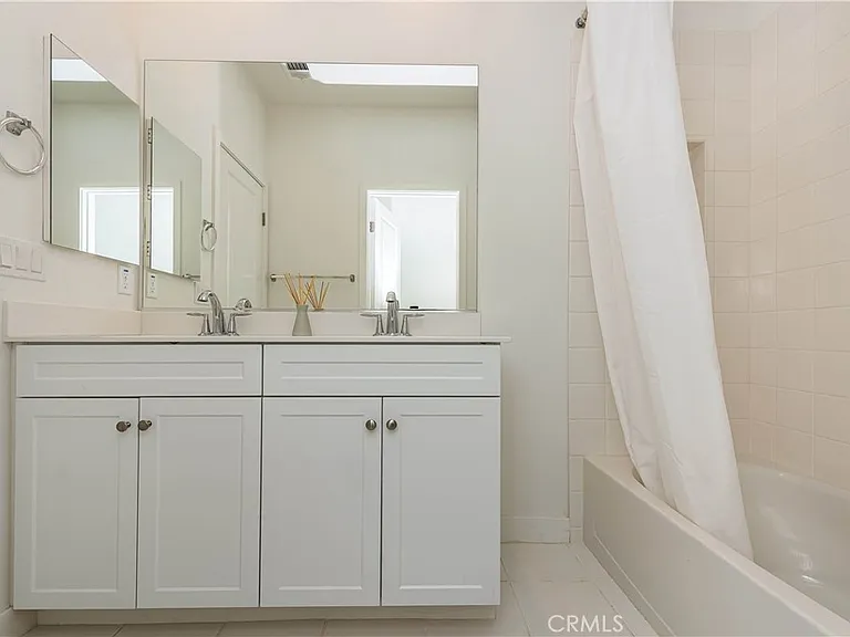 5304 Harvard Way — Photo 31