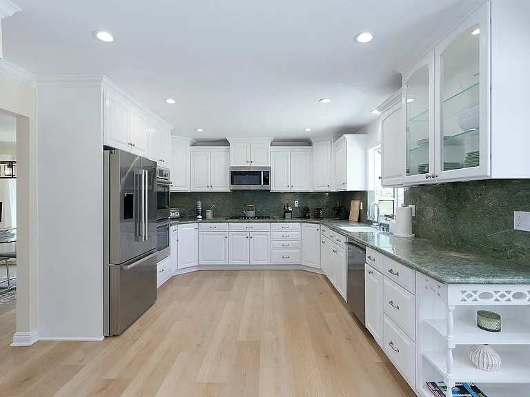 5557 Adelina Ct — Photo 20