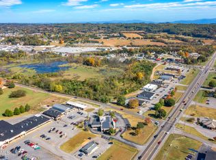 S High St, Sweetwater, TN 37874