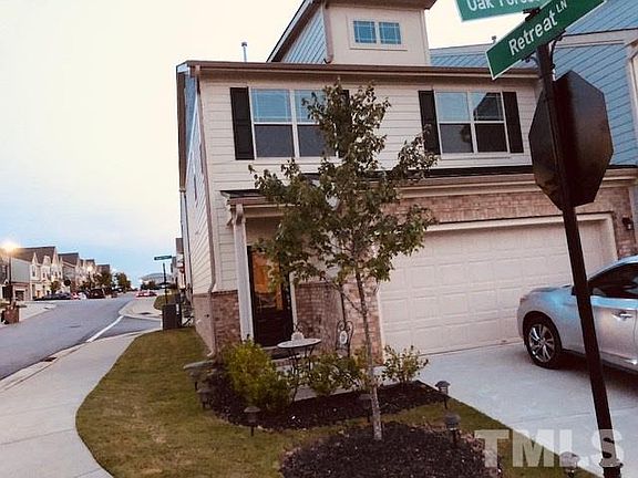 2nd image of 518 Oak Forest View Ln