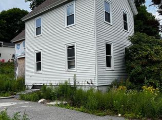 38 Cherry St, Bath, ME 04530