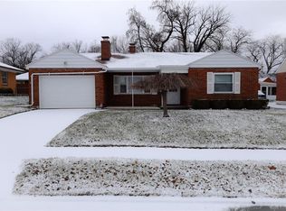 2921 Rugby Rd, Dayton, OH 45405