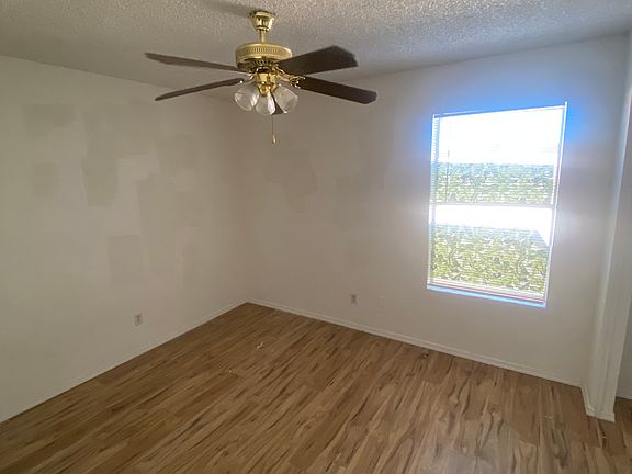 4th image of 544 N Horne APT 9
