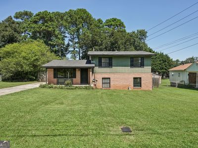 1378 Breezy Cir, Norcross, GA, 30093