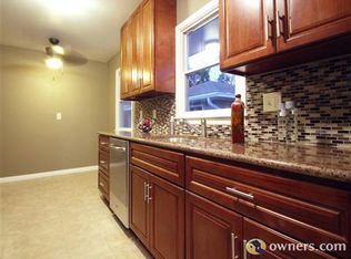 9341 Oakland Ave S, Bloomington, MN 55420