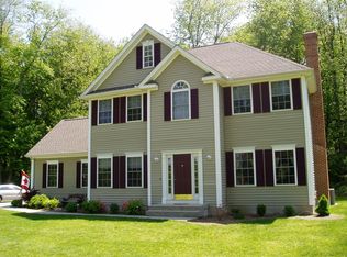 47 Woodbine Rd, Colchester, CT 06415