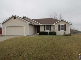 3517 SE Garden Ct, Topeka, KS 66605