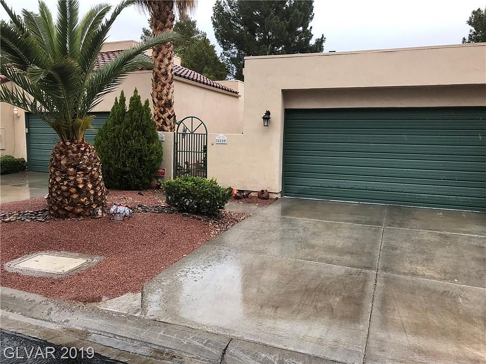 1st image of 2810 Bridgepointe Dr