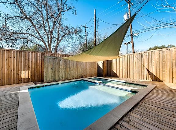 5th image of 5629 Martel Ave