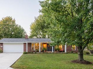 2405 Debra Dr, High Ridge, MO 63049