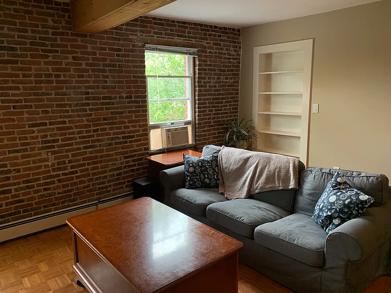 105 W Merrimack St #3 — Photo 5