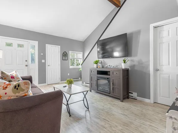 30 Birch Street #3, Derry, NH 03038