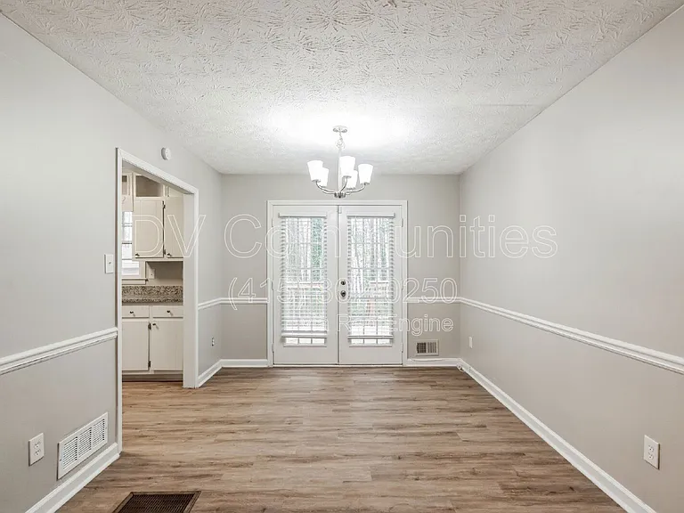 1605 Sugar Plum Dr SW — Photo 11