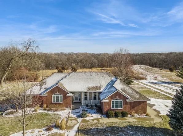 4103 138th St, Urbandale, IA 50323