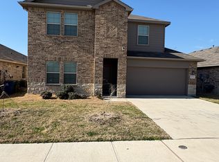 16721 Porterfield Ln, Justin, TX 76247