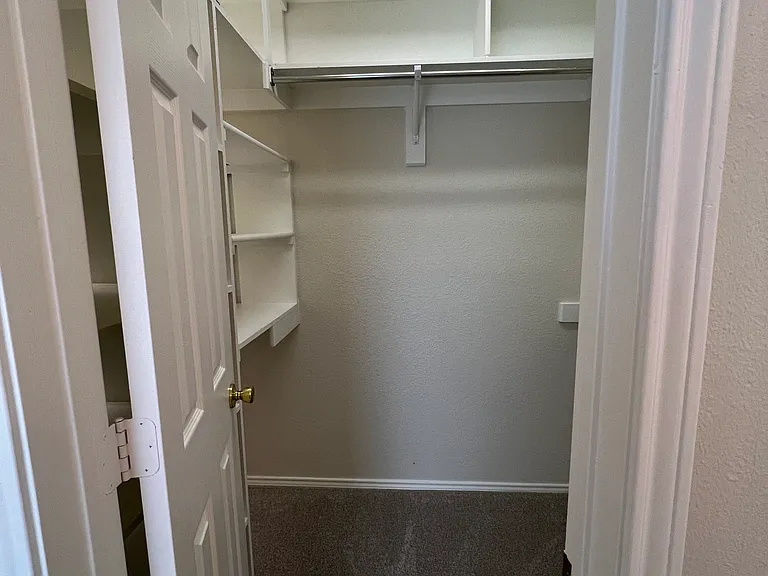 124 Pelican Cove Dr — Photo 32