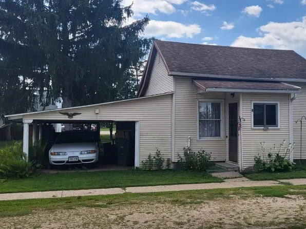 304 Main Street, Blue River, WI 53518