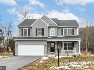 122 Maple St, Littlestown, PA 17340