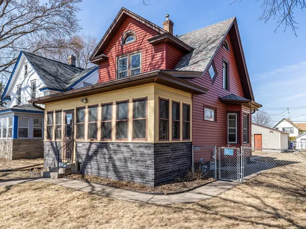 43 Rose Ave E, Saint Paul, MN 55117