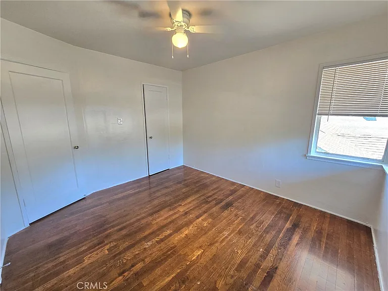 305 E H St — Photo 8
