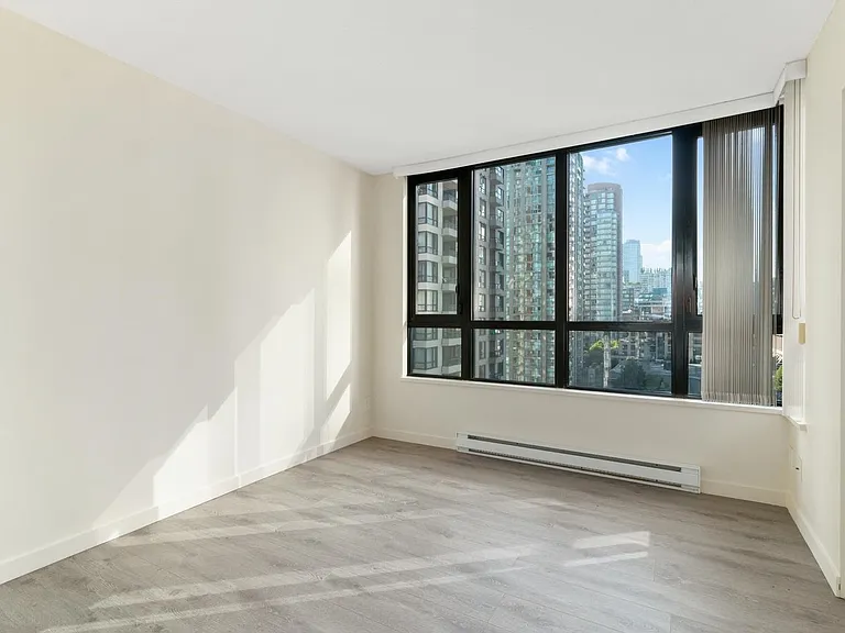 909 Mainland St #1409 — Photo 15