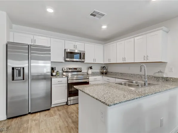 2710 Yellow Blaze Way #1, Las Vegas, NV 89183