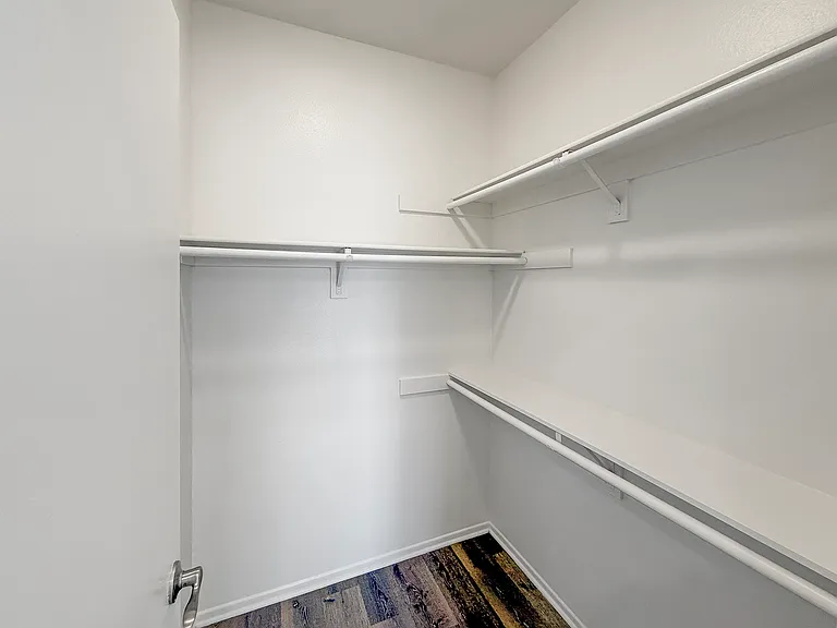 River Front Condominiums — Photo 42