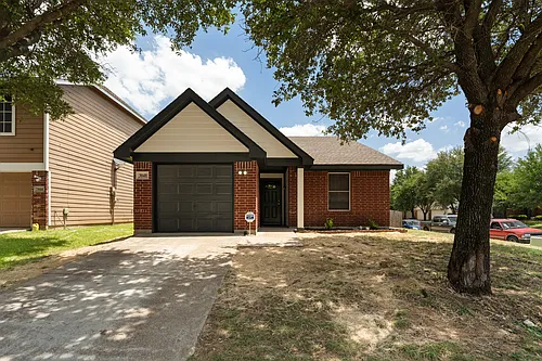 3048 Saint Ursula Dr Photo 1