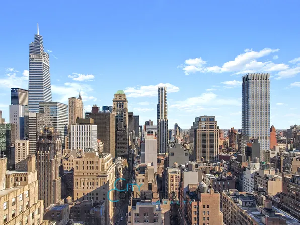 100 West 39th Street image 9 of 27