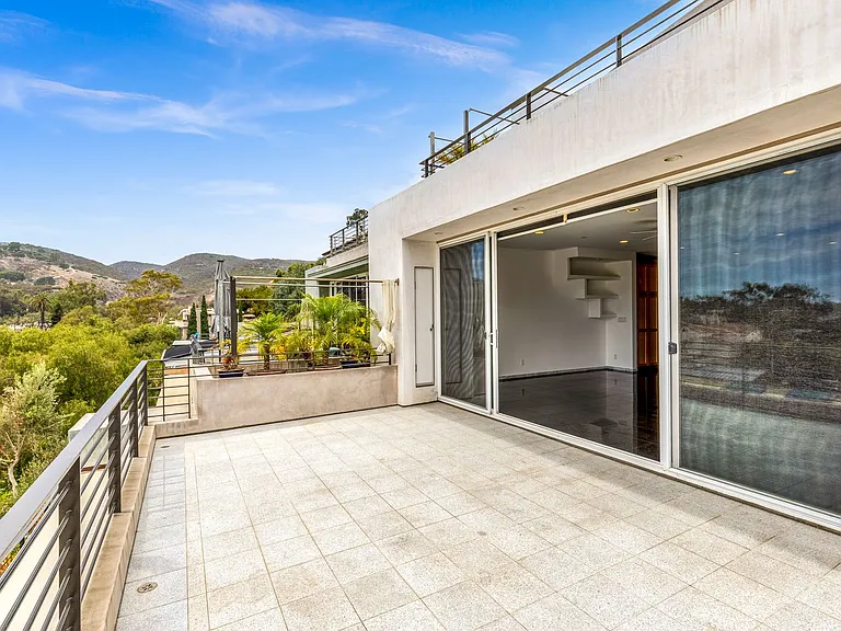 384 Loma Ter — Photo 41