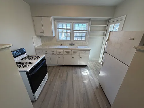 2118 Emerson Ave #3 Photo 1