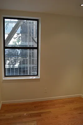 Rented by CoSo Apartments | media 34