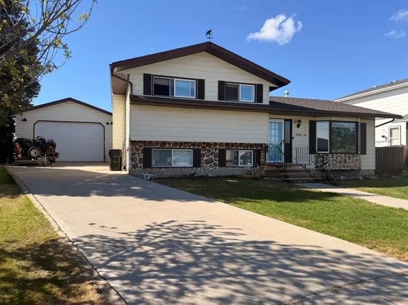 54 North Ave #4404, Donnelly, AB T0H 1G0