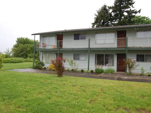 Beautiful 1 and 2 bedroom homes available near Downtown Vancouver! Beautiful Views and a great lo...
