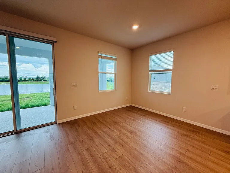 11937 Kingsley Trl — Photo 13