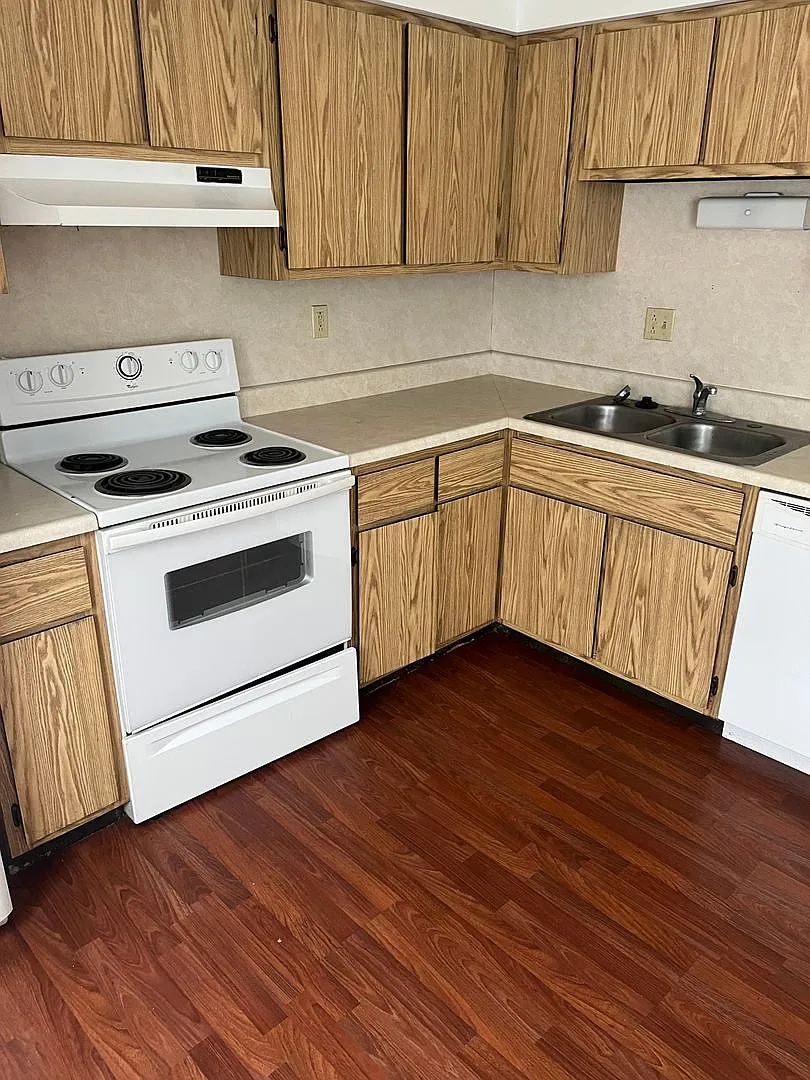 Dogwood Manor, LLC — Photo 2
