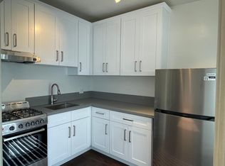 1124 N Clark St APT 10, West Hollywood, CA 90069