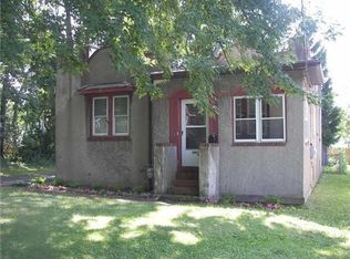 213 Peart Ave, Rochester, NY 14622