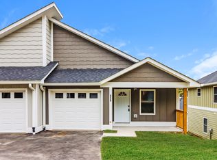 539 Sycamore Branch Rd, Asheville, NC 28803