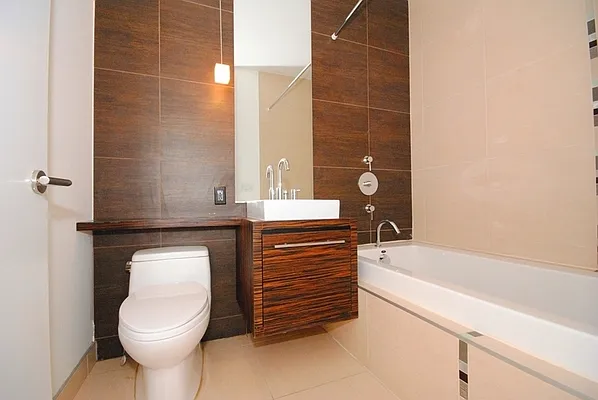 Rented by Independent Properties NYC Inc | media 18