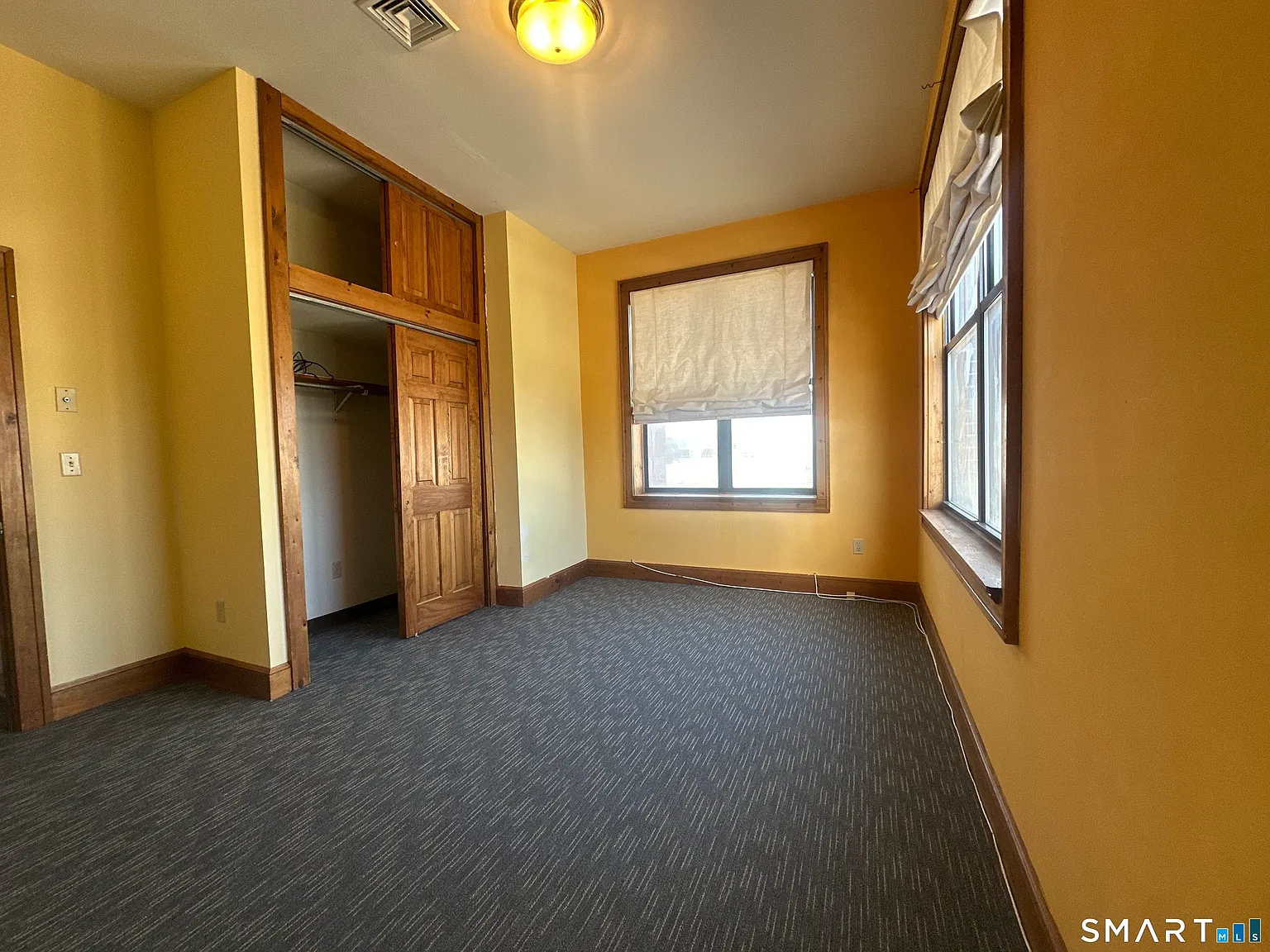 2 bed, 1.0 bath, 900 sqft, $2,100 — Photo 3