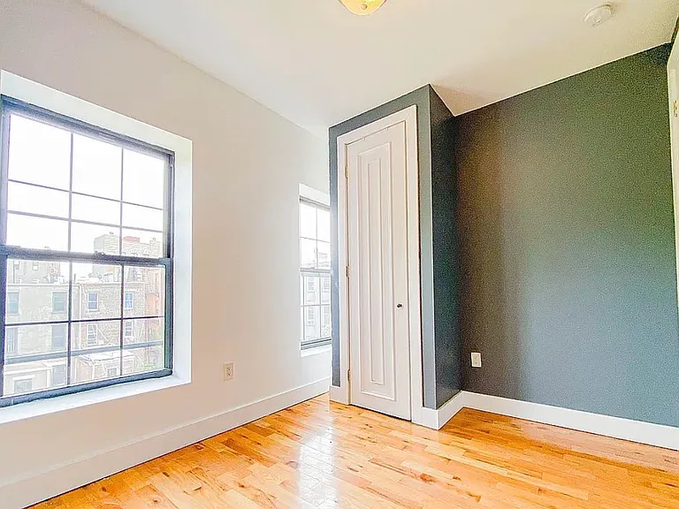 66 Halsey St #DECKB — Photo 5