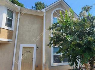 2944 Fields Dr, Lithonia, GA