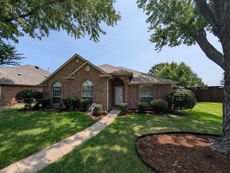 6000 Arlington Dr
