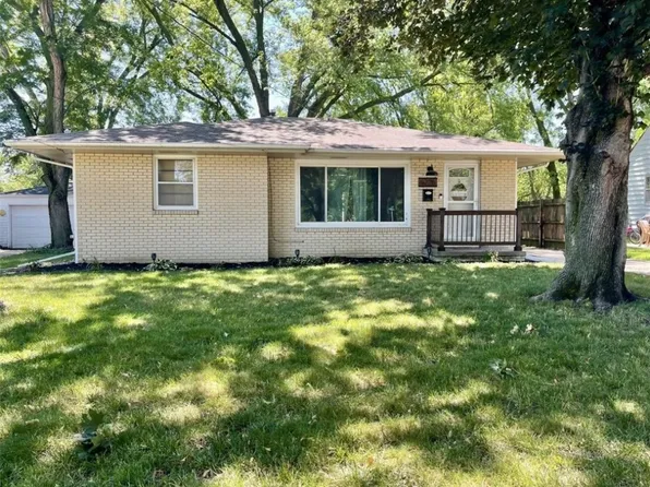 6226 Dawson Dr, Des Moines, IA 50322