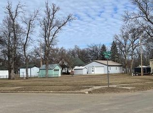 201 E 6th Ave, Webster, SD 57274