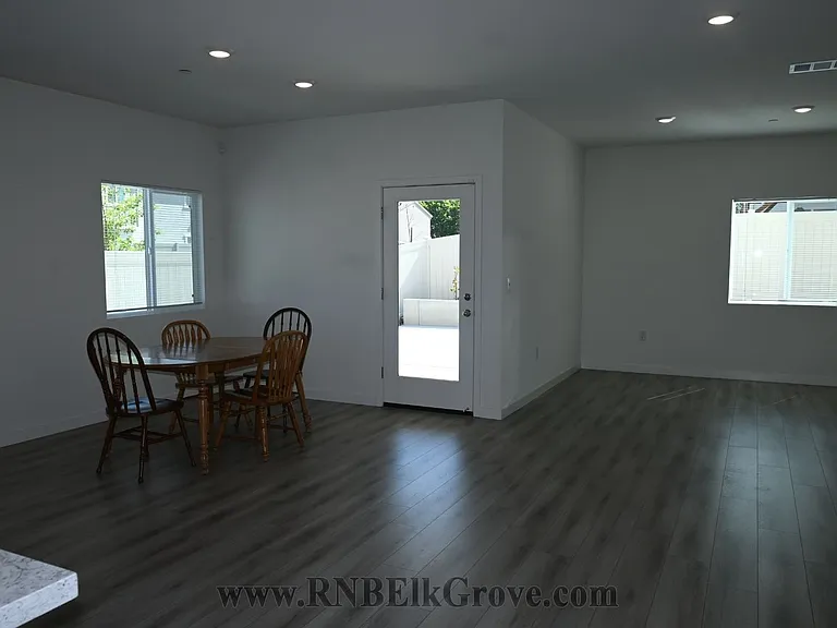 8855 Sebago Way — Photo 8