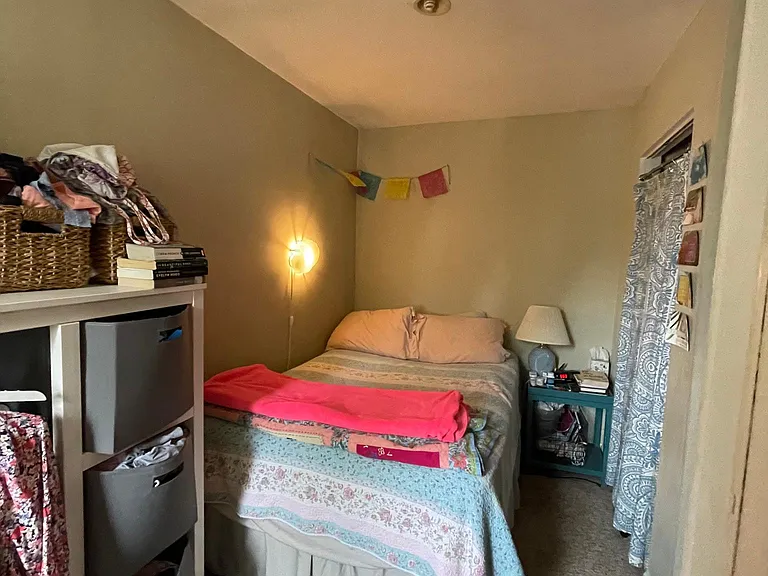 1425 Allison St NW #C — Photo 10