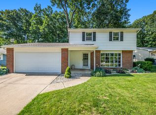 1525 Greenview Ave, Portage, MI 49024